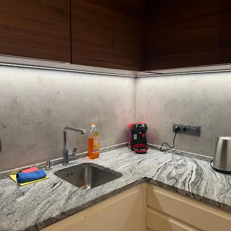 Апартаменты Luxury 65m - Private Terrace Прага